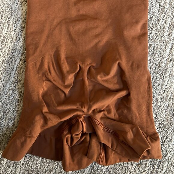 Skims Strapless Shortie Bodysuit - Picture 2 of 4